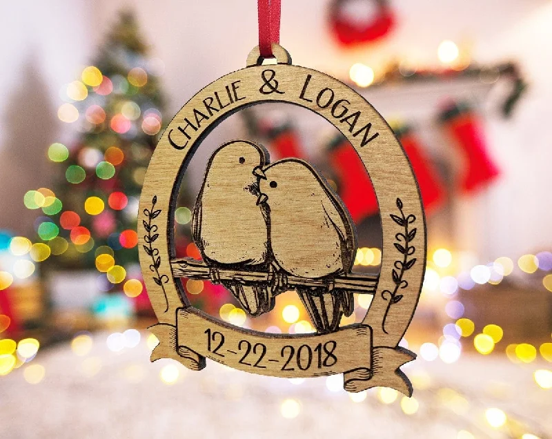 Personalized Love Birds Couples Christmas Tree Decor Gift Anniversary Gifts Mr Mrs Wedding Shower Newlyweds First Christmas Ornament for Her