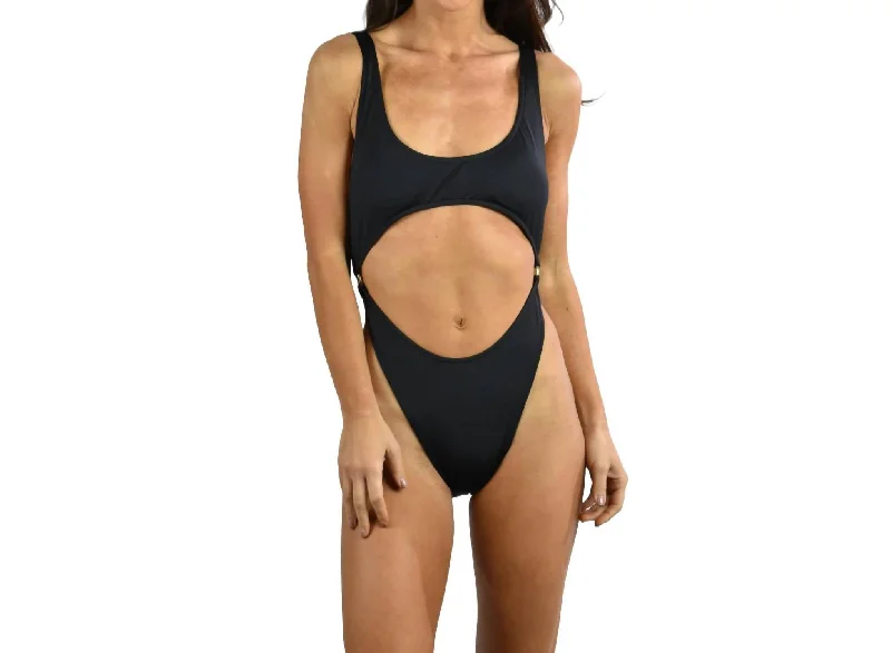 Solid Ring Monokini One Piece Swimsuit In Black