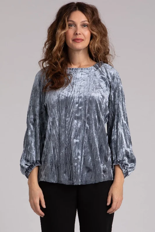 Crinkle Velvet Move Pullover with Elastic Cuff | Gunmetal